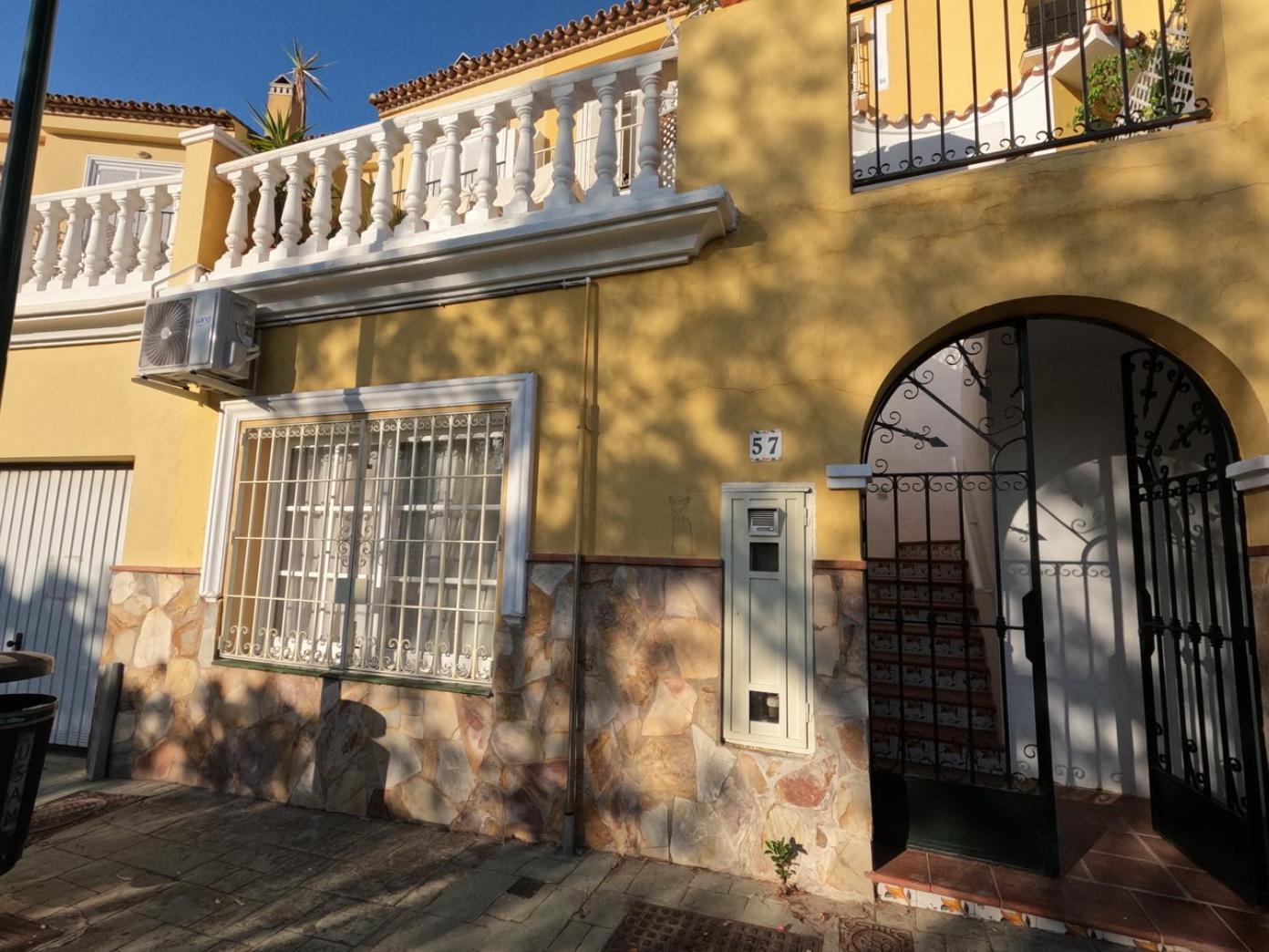 Gibralfaro Turistico Cerca De La Playa Appartement Málaga